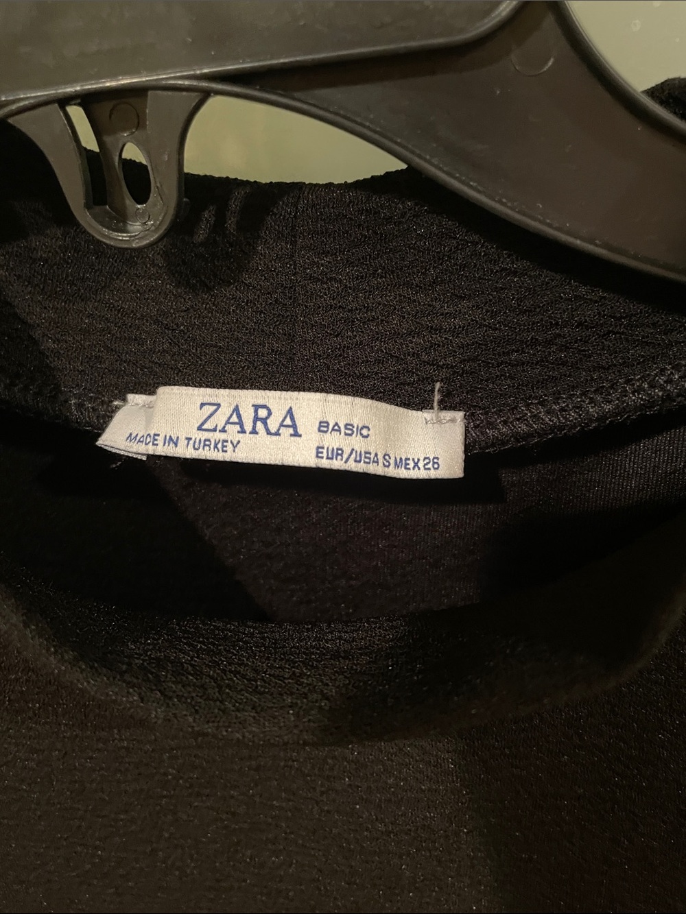 Zara Black and White Mock Neck Colorblock Top - Picture 2 of 4